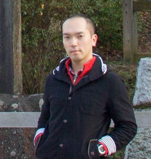 リレーエッセイ：リレーエッセイ：かもめの本棚 online